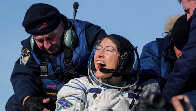 Christina Koch vuelve a la tierra tras pasar 328 días en el espacio