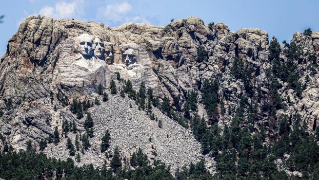 Trump abre la celebración de Independencia en el Monte Rushmore