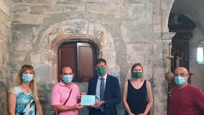 Caja Rural de Aragón impulsa la rehabilitación de la iglesia de Castiello