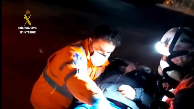 Complicado rescate de un montañero de Monzón por la oscuridad y el frío en Sallent de Gállego