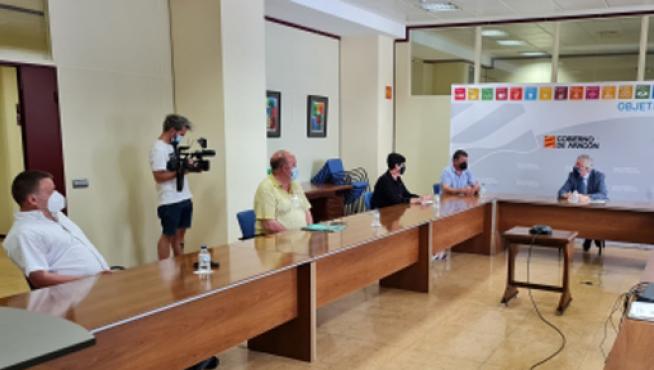 Imagen de la reunión de Olona con los alcaldes afectados