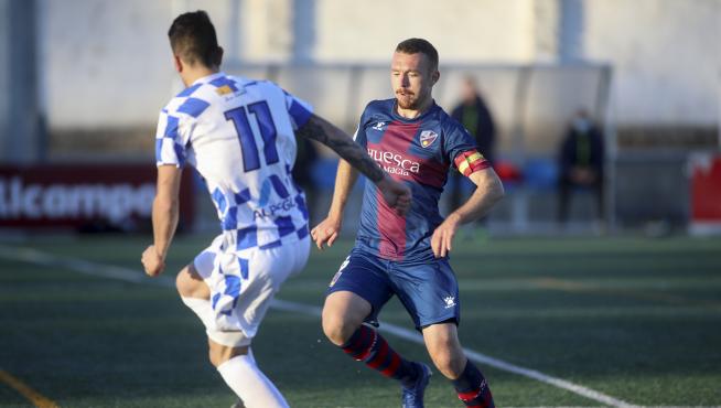 Fernando Arnedillo en el encuentro contra el Tamarite en esta última temporada.