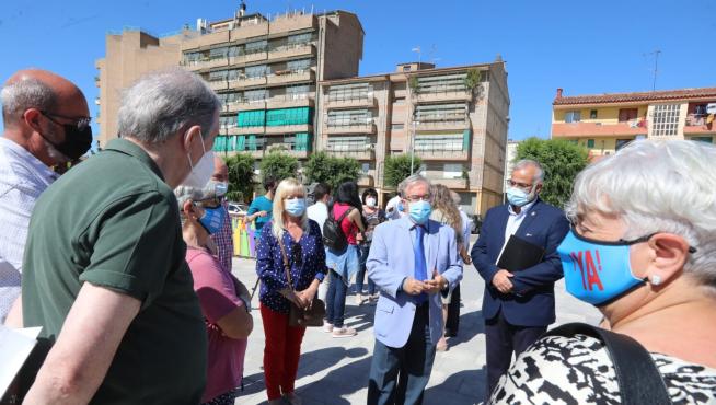El Justicia de Aragón, Ángel Dolado, ha visitado este lunes la capital oscense.