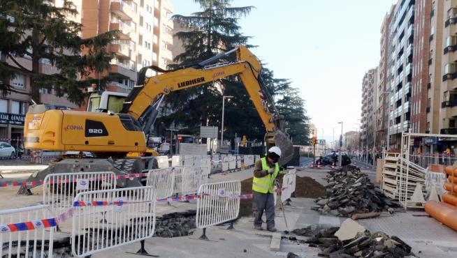 Estado de las obras en el paseo Ramón y Cajal durante la mañana de este martes