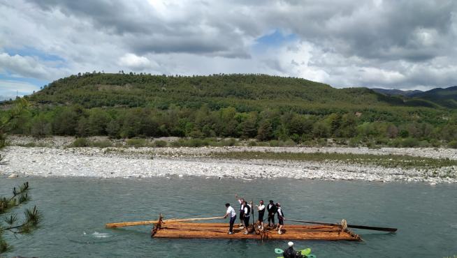 Último descenso de navatas por el río Cinca, en mayo del 2019.