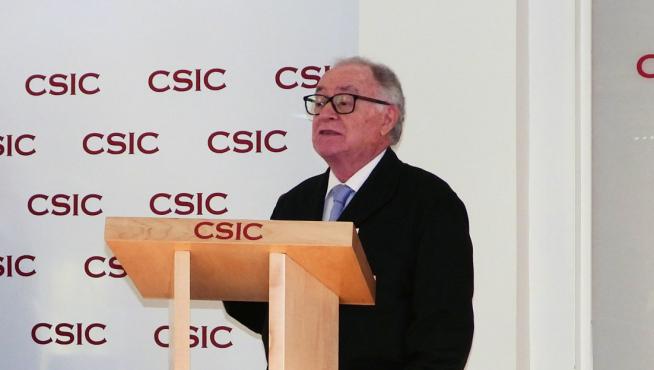 Arturo Carcavilla Castro, en la entrega de la distinción del CSIC.