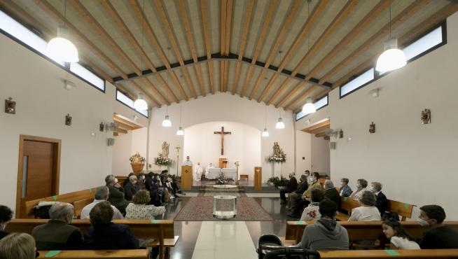 Celebración de la misa por la festividad del patrón en la parroquia San Francisco de Asís, en 2021.