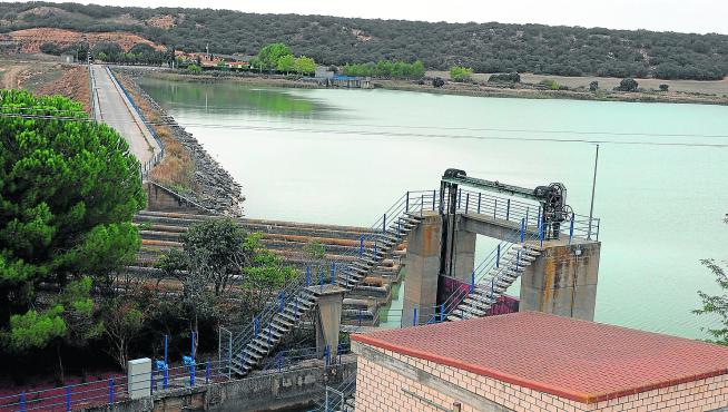 Dos tercios del consumo de agua de Huesca se bombean desde Valdabra.