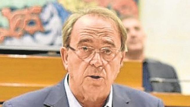 Carlos Pérez Anadón.