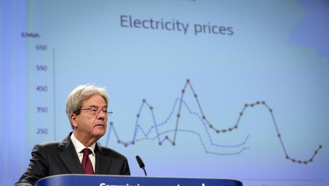 Paolo Gentiloni, comisario europeo de Economía, durante la presentación de las previsiones.