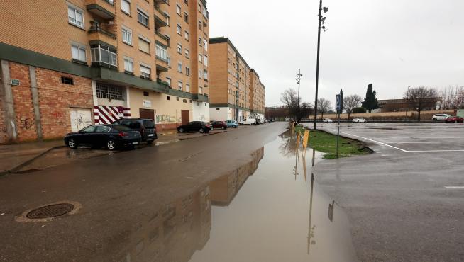 Estado de la calle General Lasheras cada vez que llueve. foto pablo segura 8 - 1 - 23