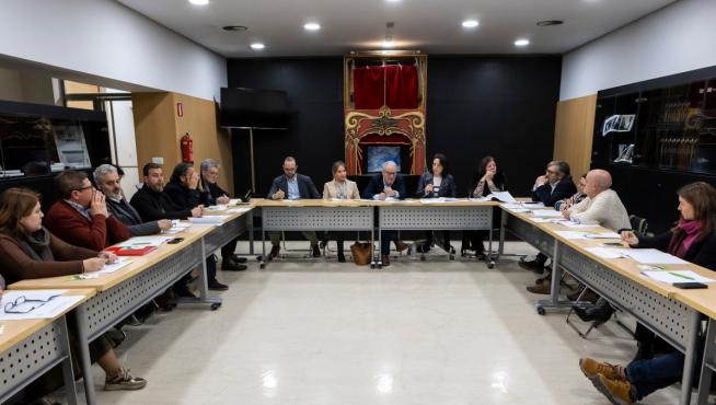 Participantes en el grupo de trabajo de las comisiones de despoblación, ayer en Valladolid.