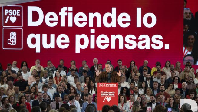 Pedro Sánchez durante su intervención en la clausura de la Conferencia Municipal del PSOE.