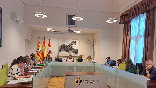 Sesión plenaria celebrada este miércoles en Sabiñánigo.