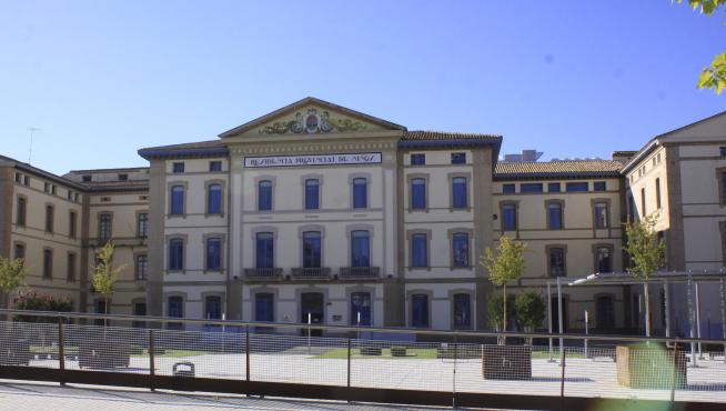 Foto de la Facultad de Empresariales y Gestión Pública del Campus de Huesca.