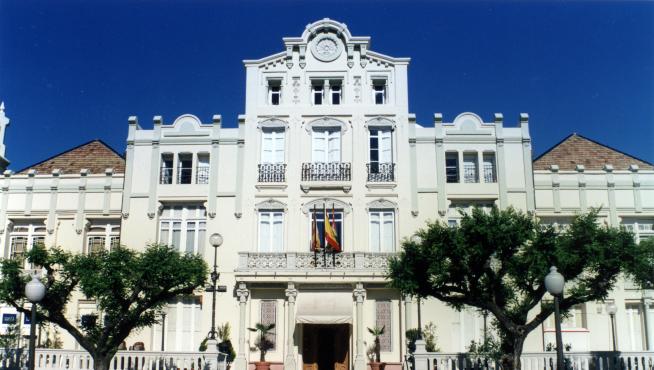 Vista del edificio del Casino de Huesca.