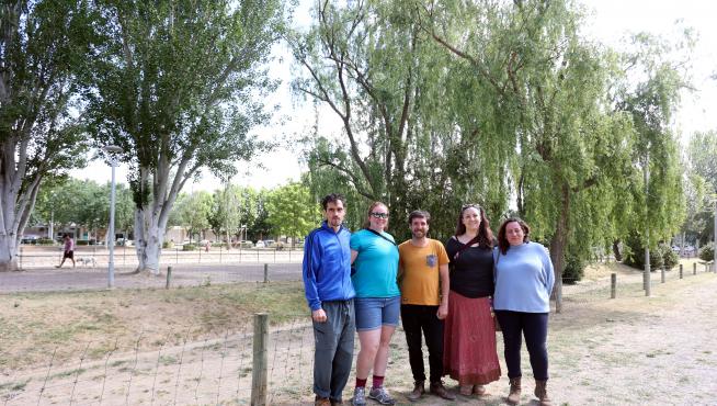Presentación de las medidas de convivencia con animales domésticos, en parque del río Isuela