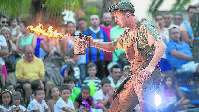 Civi Civiac abrirá el Jacetania Circus en Villanúa con su espectáculo ‘El Gran Zampano’.
