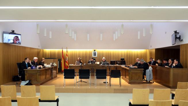 Juicio por estafa y alzamiento de bienes, este viernes en la Audiencia Provincial de Huesca.