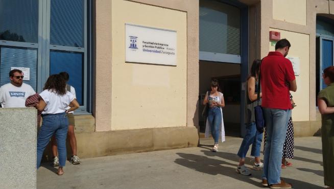 Facultad de Empresa y Gestión Pública de Huesca.
