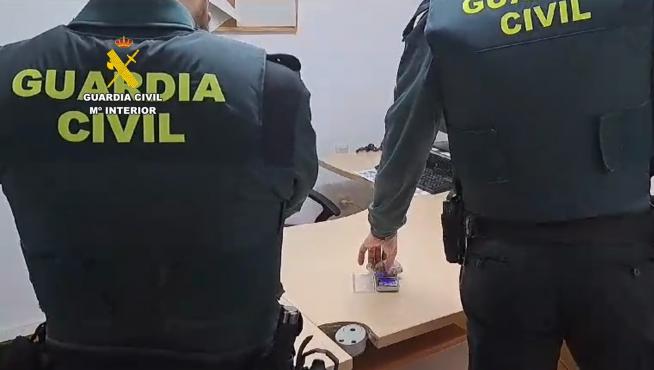 Imágenes de la operación llevada a cabo por la Guardia Civil