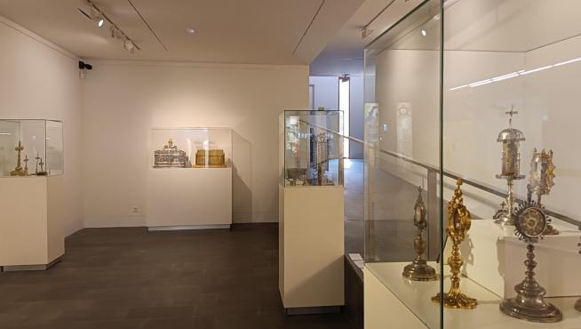 La exposición Exemplum. Reliquias y relicarios en Aragón en el Museo Diocesano de Barbastro-Monzón.