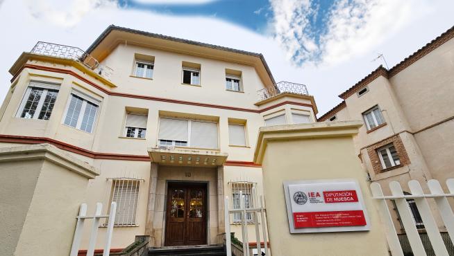 Imagen del edificio del Instituto de Estudios Altoaragoneses (IEA).