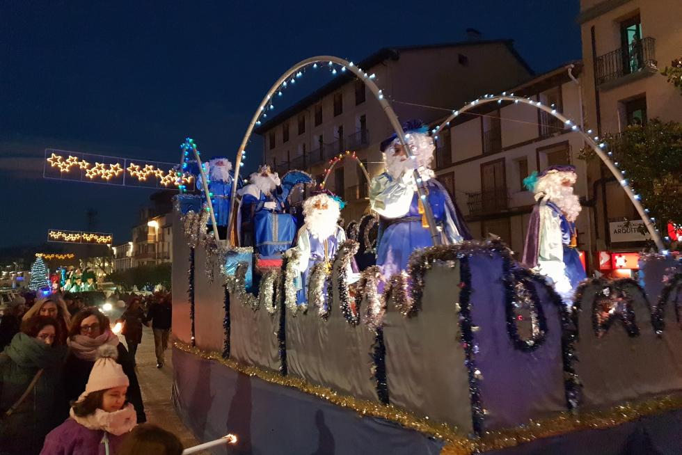 Los Reyes Magos visitan la provincia de Huesca