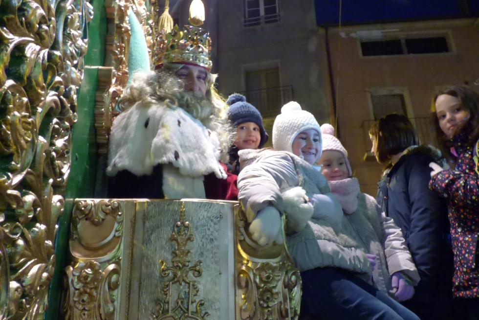 Los Reyes Magos visitan la provincia de Huesca