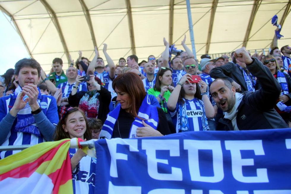 El Huesca cae derrotado ante el Alavés