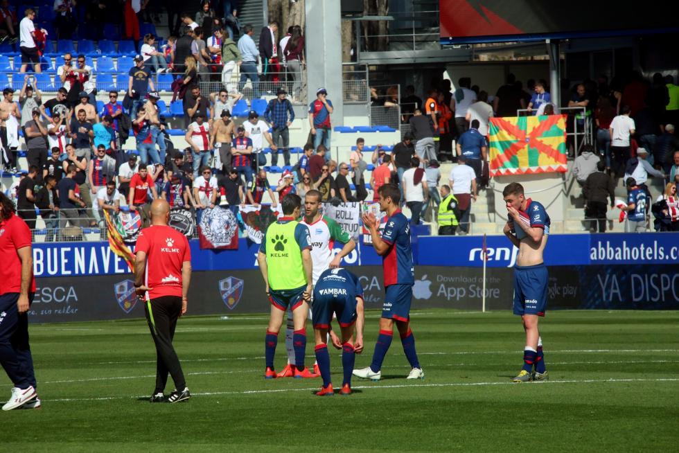 El Huesca cae derrotado ante el Alavés
