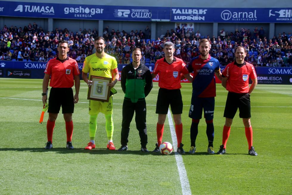 El Huesca cae derrotado ante el Alavés