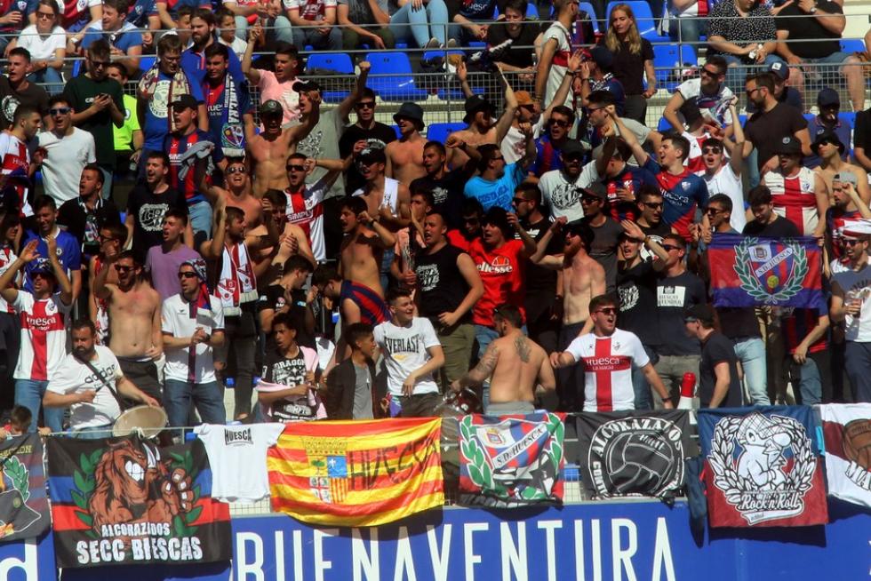 El Huesca cae derrotado ante el Alavés