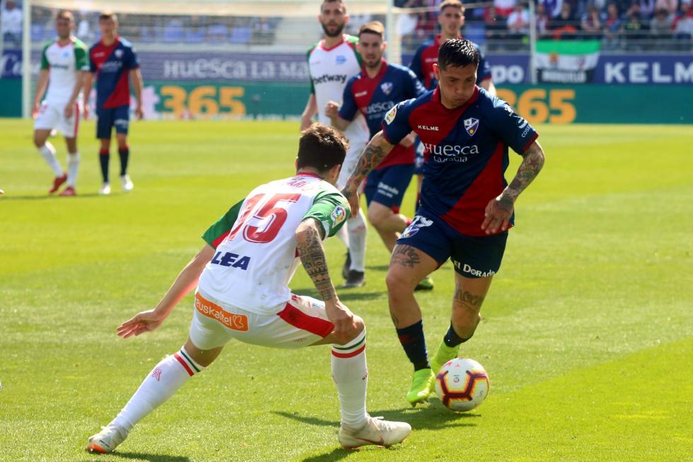 El Huesca cae derrotado ante el Alavés