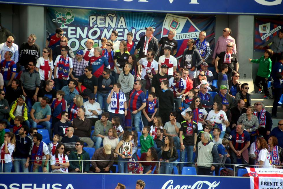 El Huesca cae derrotado ante el Alavés