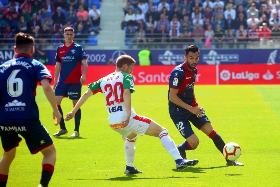 El Huesca cae derrotado ante el Alavés