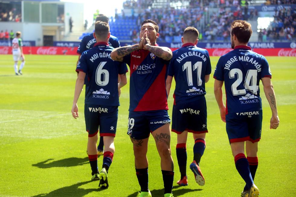 El Huesca cae derrotado ante el Alavés