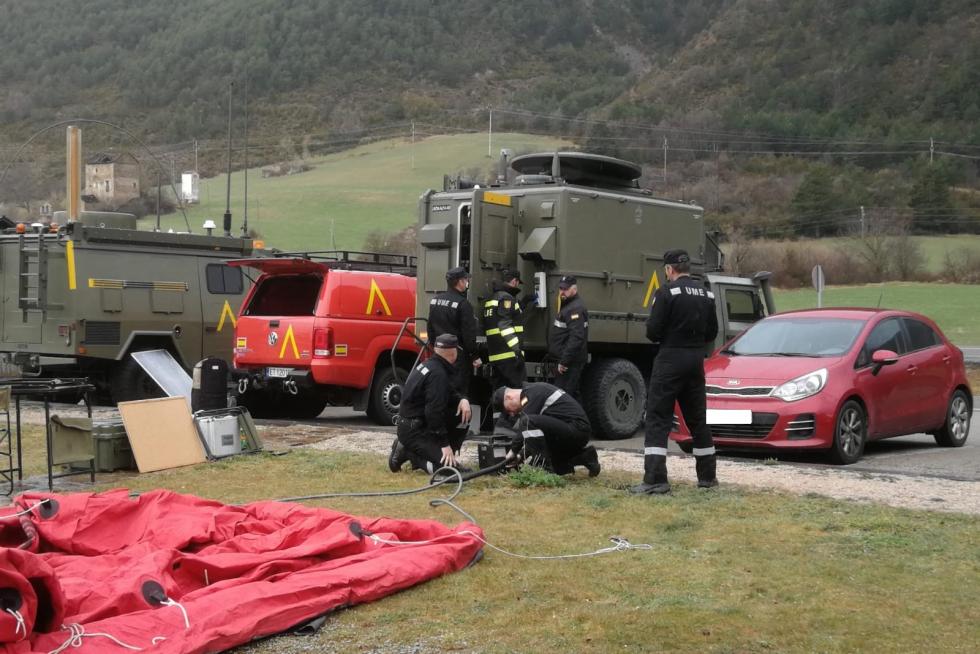 Simulacro de la UME en el Pirineo