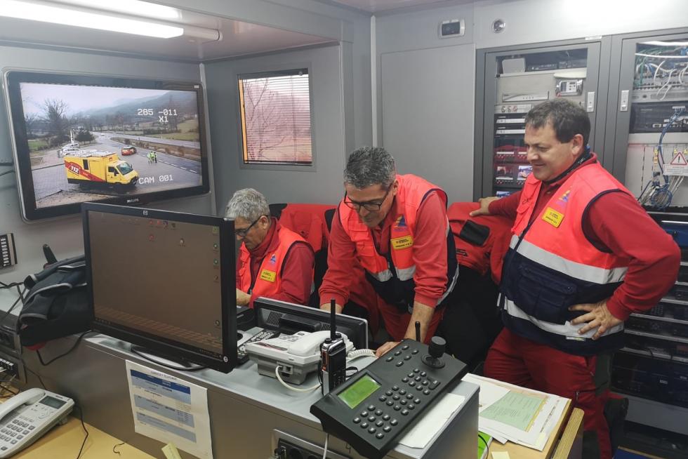 Simulacro de la UME en el Pirineo