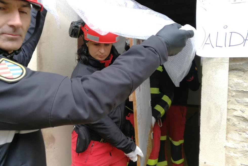 Simulacro de la UME en el Pirineo
