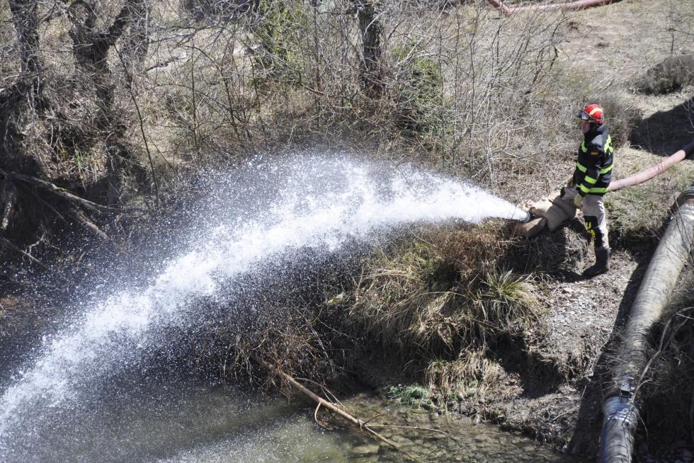 Simulacro de la UME en el Pirineo