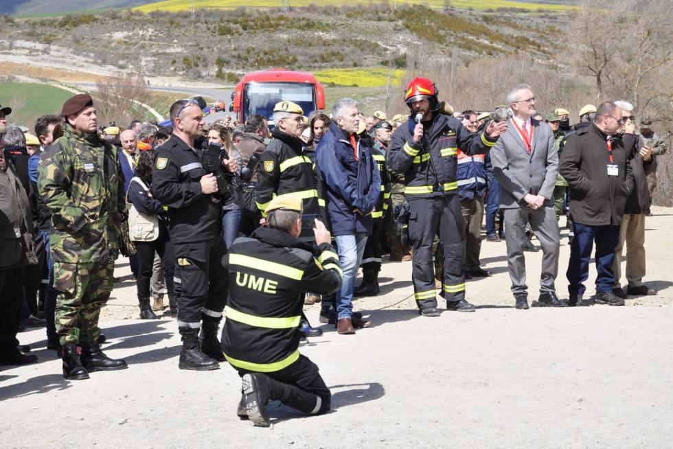 Simulacro de la UME en el Pirineo