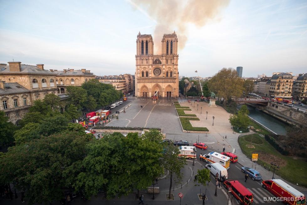 Incendio en la Catedral de Notre Dame de París