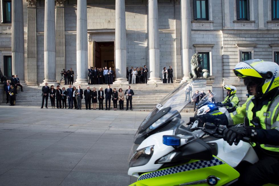 Imágenes de duelo y de la capilla ardiente de Alfredo Pérez Rubalcaba