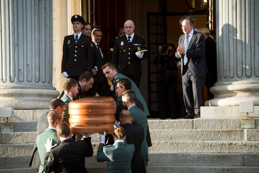 Imágenes de duelo y de la capilla ardiente de Alfredo Pérez Rubalcaba