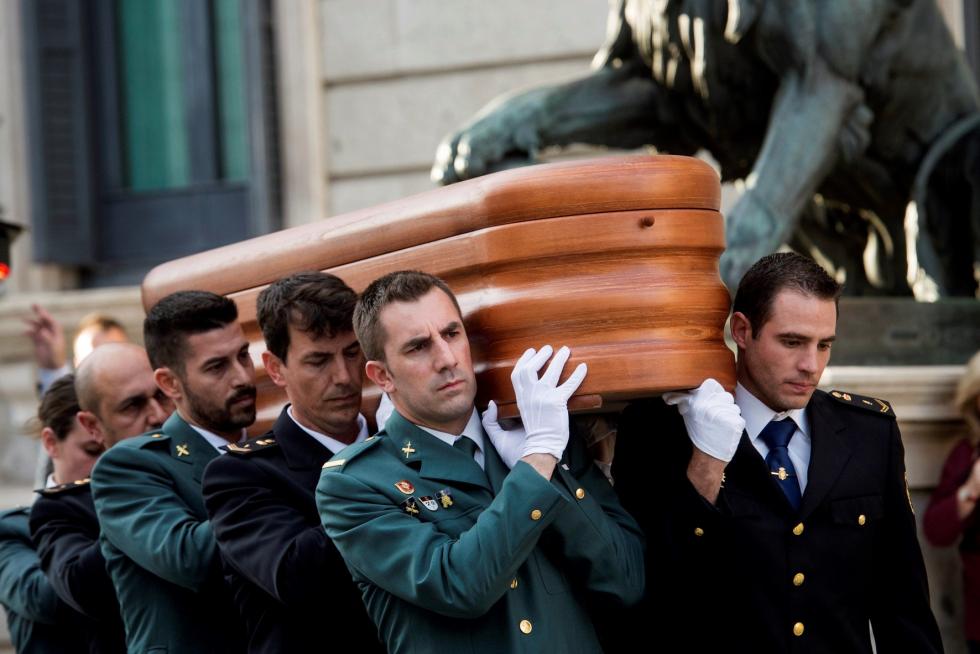Imágenes de duelo y de la capilla ardiente de Alfredo Pérez Rubalcaba
