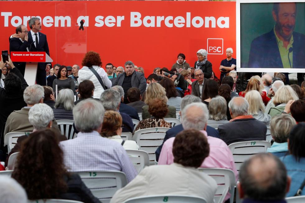 Imágenes de duelo y de la capilla ardiente de Alfredo Pérez Rubalcaba