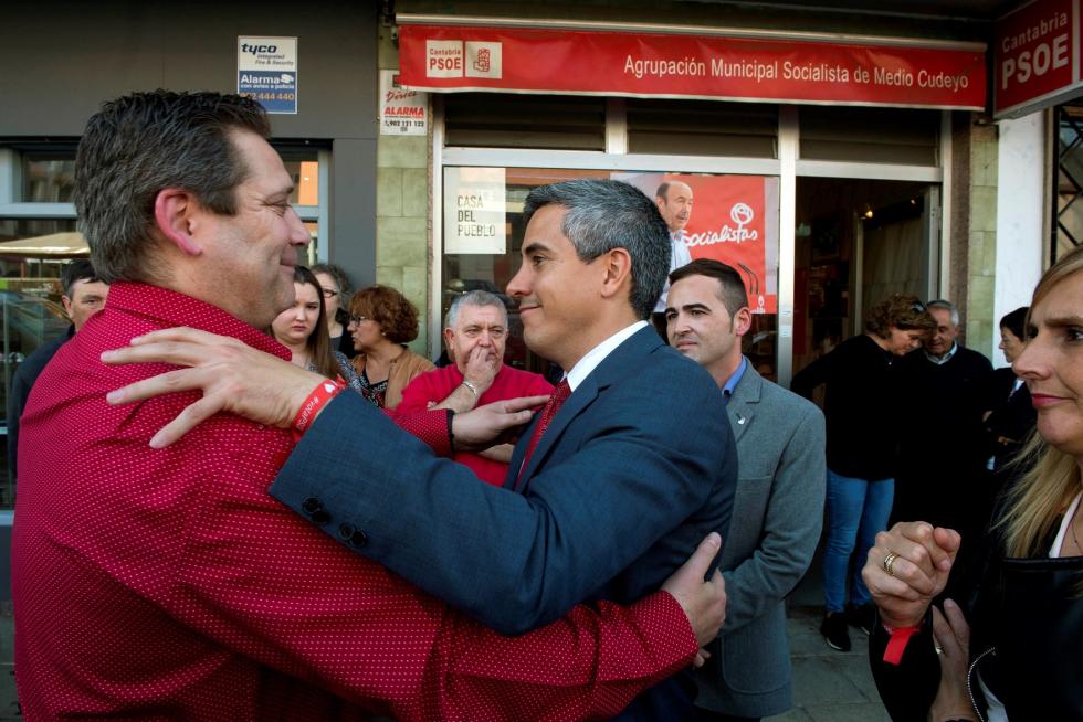 Imágenes de duelo y de la capilla ardiente de Alfredo Pérez Rubalcaba