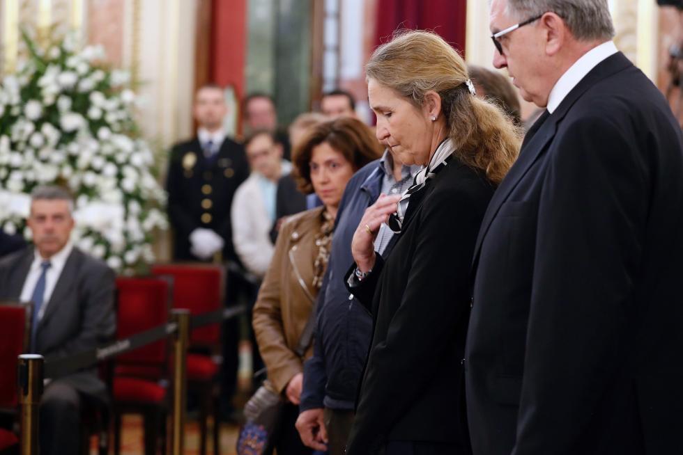 Imágenes de duelo y de la capilla ardiente de Alfredo Pérez Rubalcaba