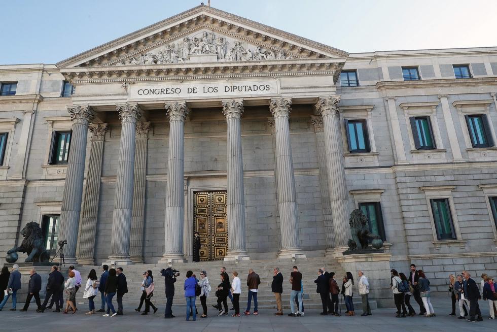 Imágenes de duelo y de la capilla ardiente de Alfredo Pérez Rubalcaba